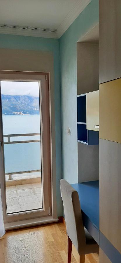 Panoramic Sea View 3-Bedroom Apartment 50 M From The Sea Budva Exteriör bild