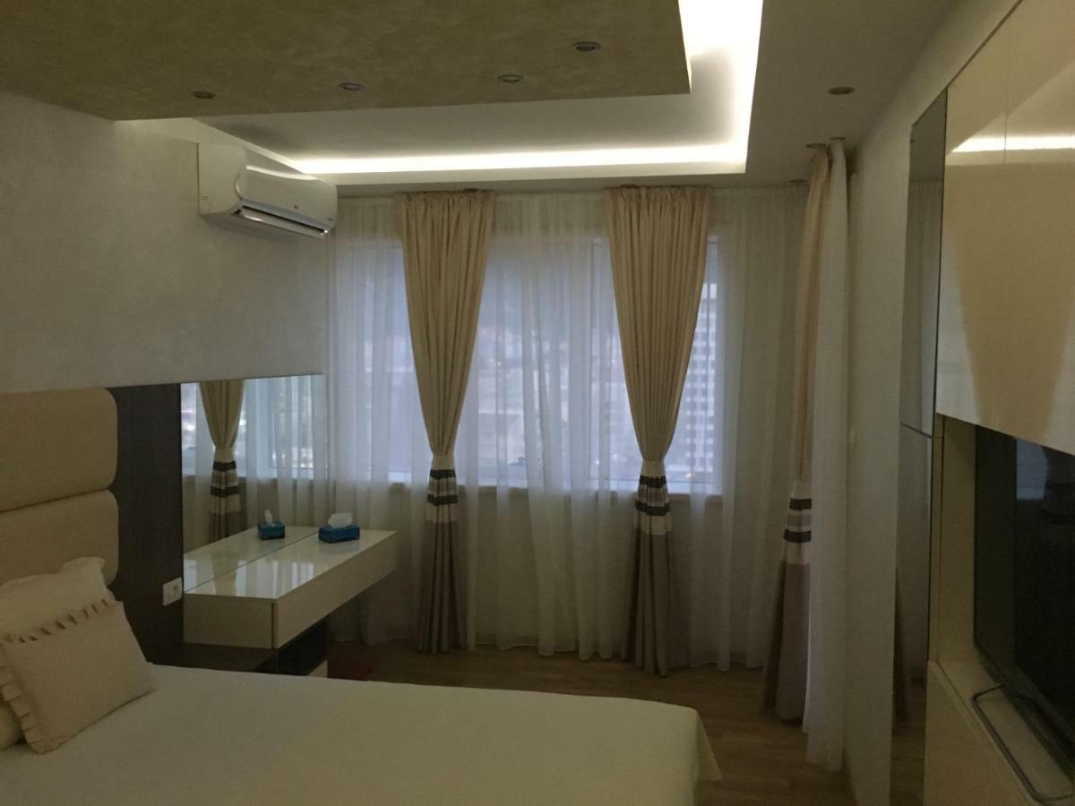 Panoramic Sea View 3-Bedroom Apartment 50 M From The Sea Budva Exteriör bild