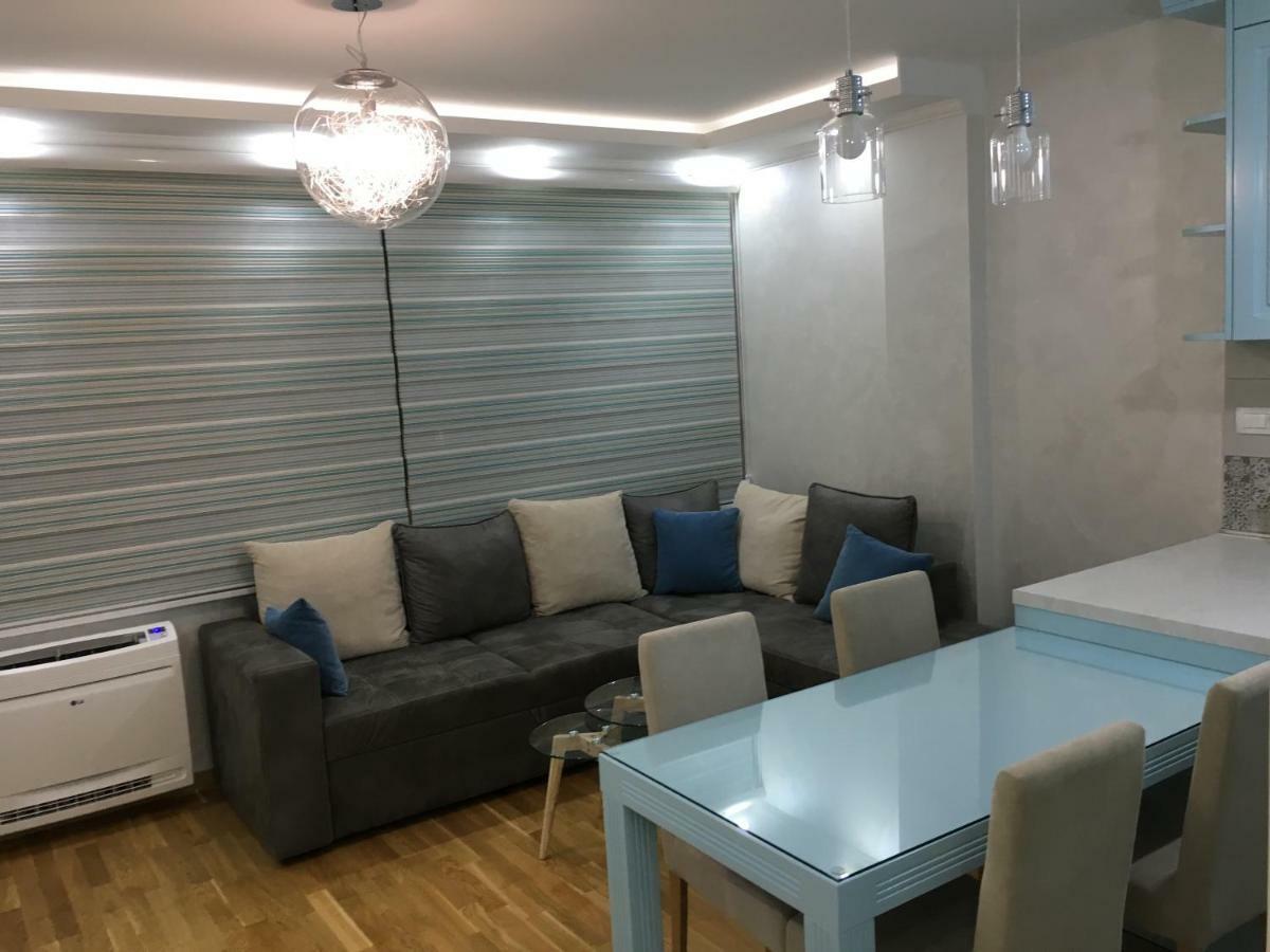 Panoramic Sea View 3-Bedroom Apartment 50 M From The Sea Budva Exteriör bild